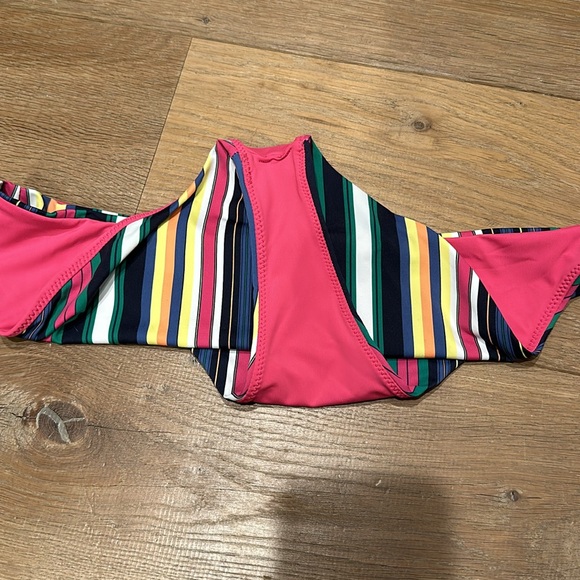 NEW WITH TAGS MARINE LAYER CORSICA FULL CUT
BIKINI BOTTOM MULTI STRIPE Medium - Picture 4 of 6